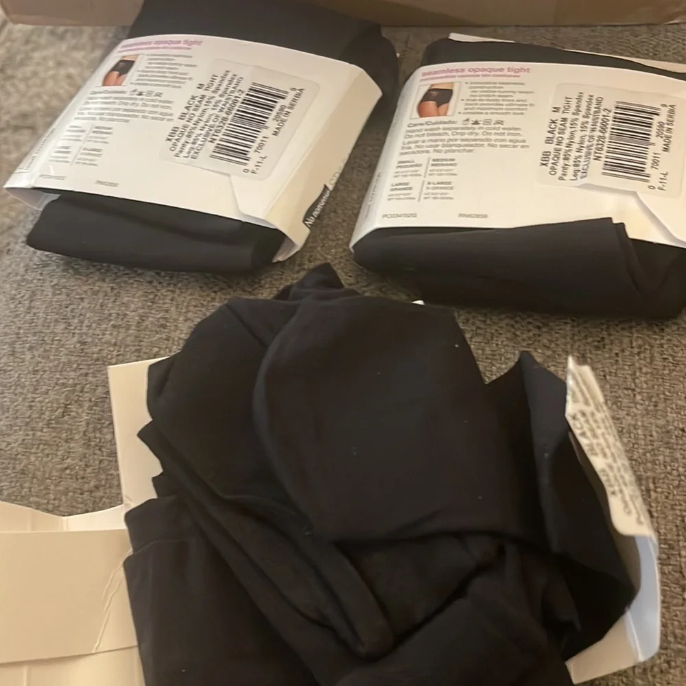 2 pairs No NonsenseOpaque Seamless Tights w\control top size: M Color: XBB Black